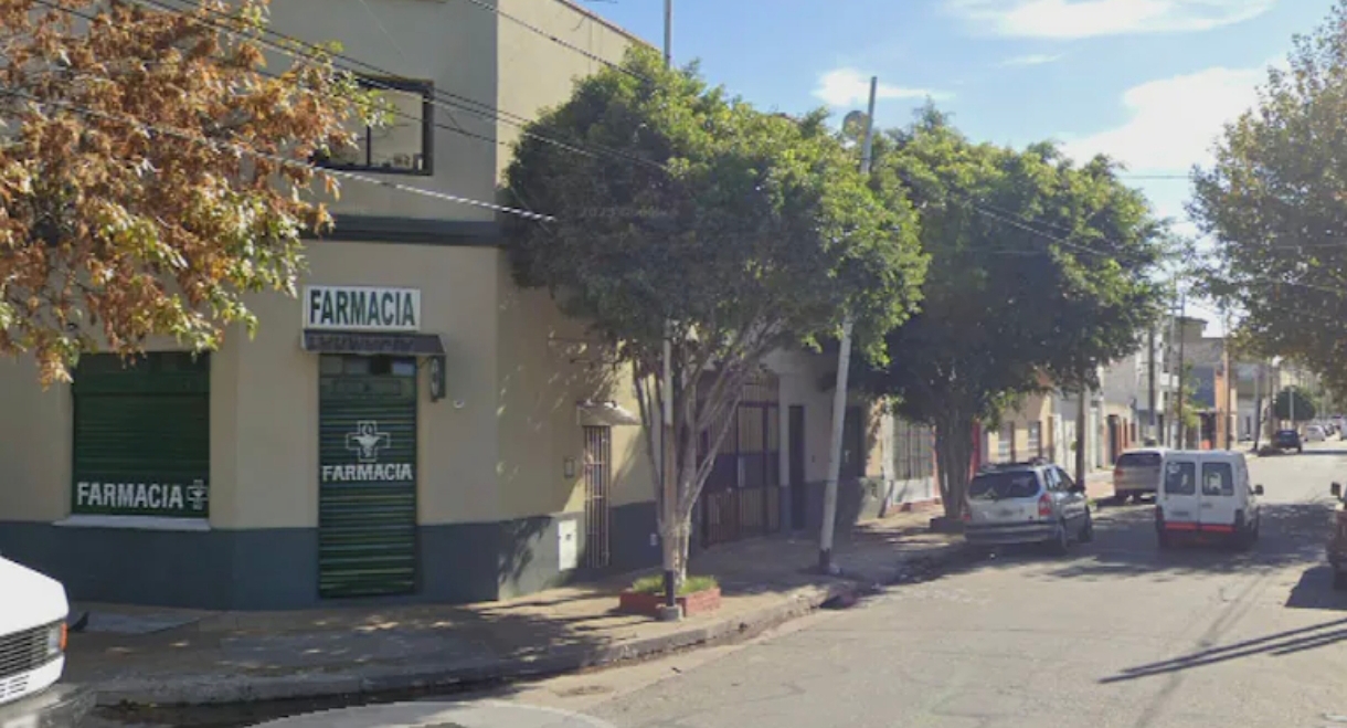 Un ladrón baleó a un farmacéutico para robarle el auto en Avellaneda