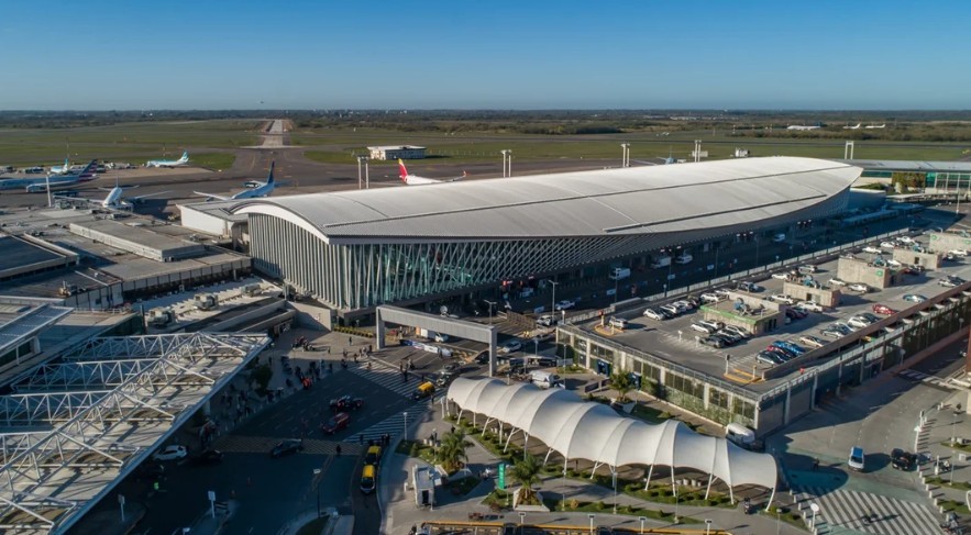 El Aeropuerto de Ezeiza suspender&aacute; su actividad este viernes por casi cuatro horas: los motivos