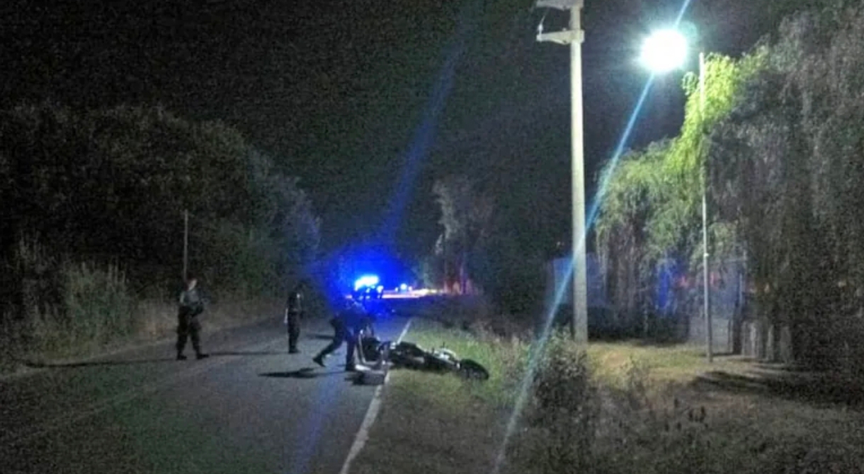 Un policía retirado mató de un tiro a un ladrón tras ser sorprendido por cuatro motochorros armados en Cañuelas