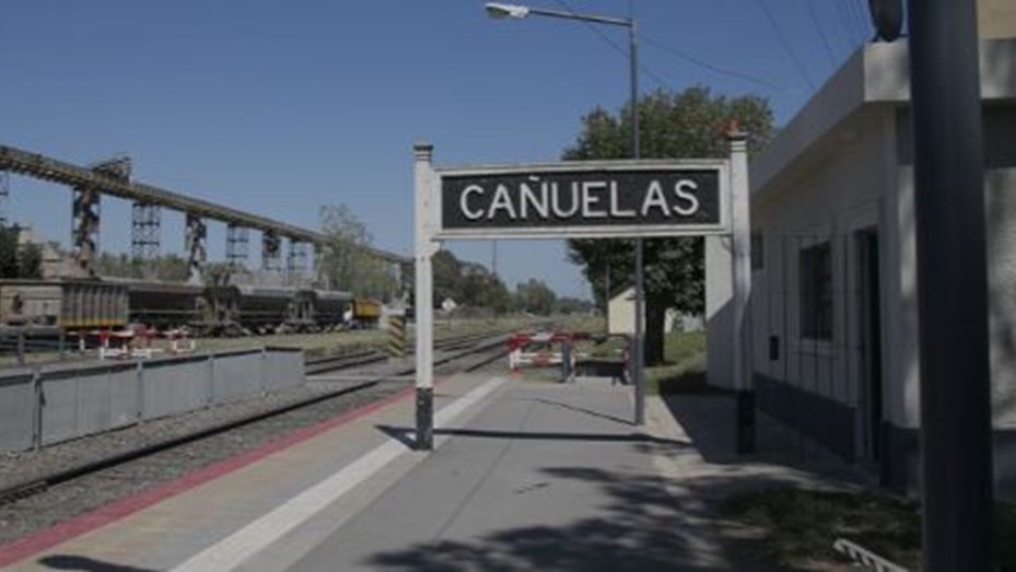Un policía retirado abatió a un delincuente de Tristán Suárez que intentó robarle la moto en Cañuelas