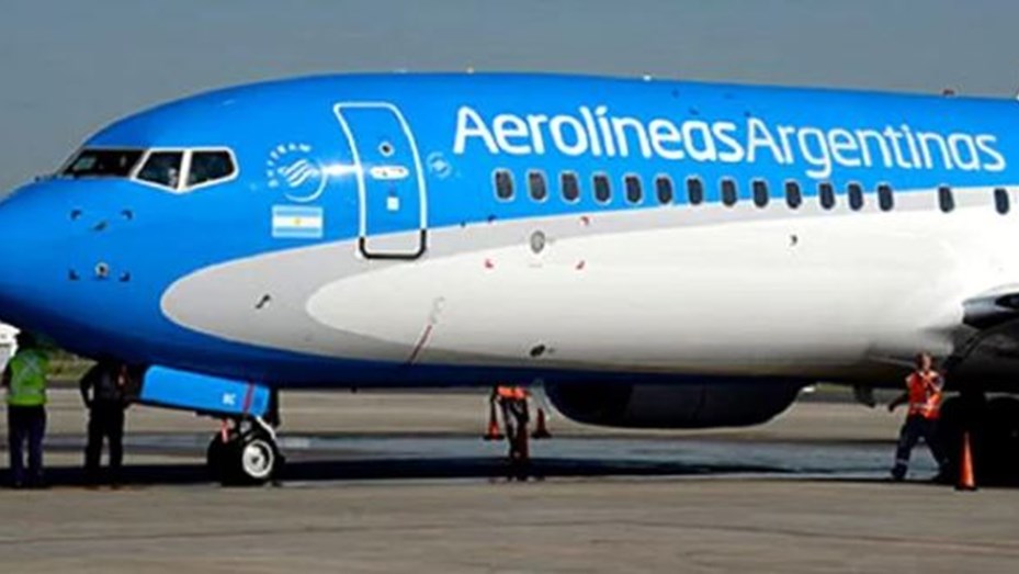 Aerolíneas Argentinas reporta en 2024 ganancias operativas por primera vez desde su estatización