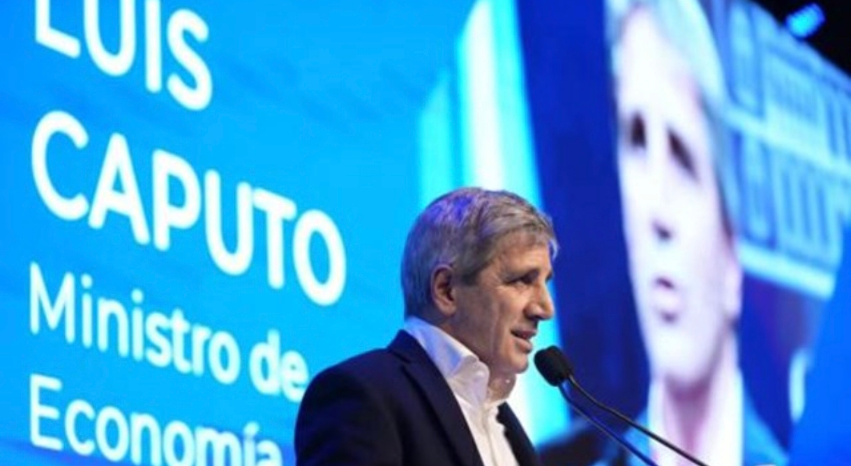 Caputo salió a llevar tranquilidad: 