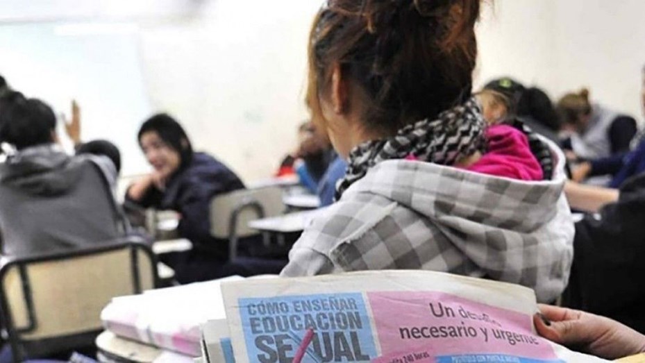 Crean una biblioteca ESI virtual con acceso abierto y gratuito para resguardar todos los materiales de Educación Sexual Integral del país