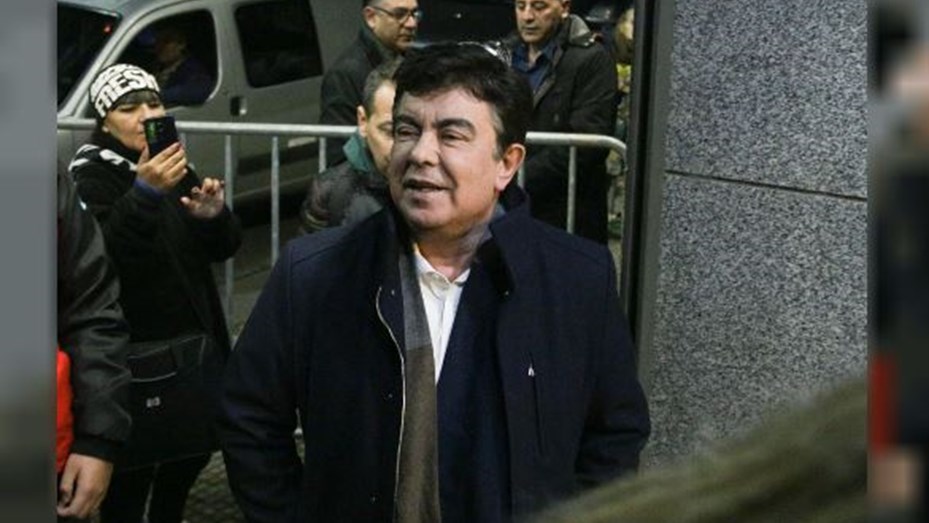Pidieron la detención de Fernando Espinoza por presunto abuso sexual