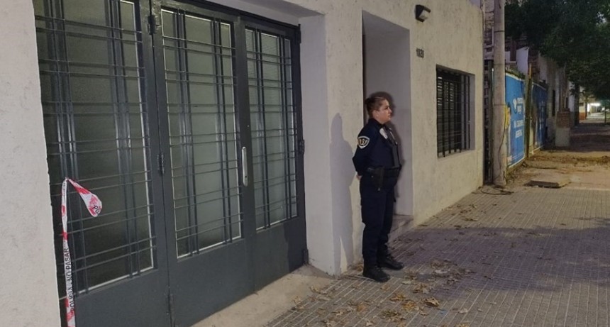 Imputaron al hijo de una mujer de 70 años hallada muerta en un placard