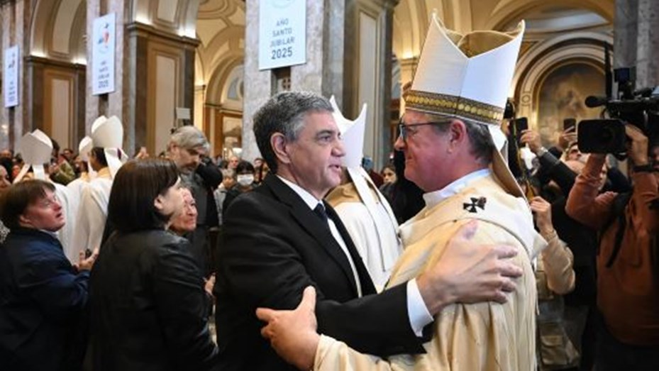 Jorge Macri en la misa por el fallecimiento del papa Francisco: “Su legado es de humildad y compromiso”