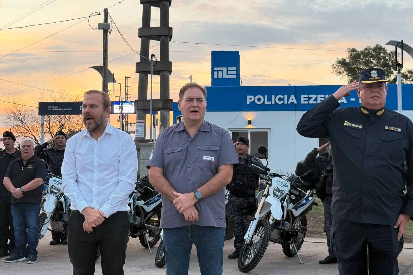 Granados inauguró una nueva base operativa en Carlos Spegazzini y presentó nuevos vehículos 
