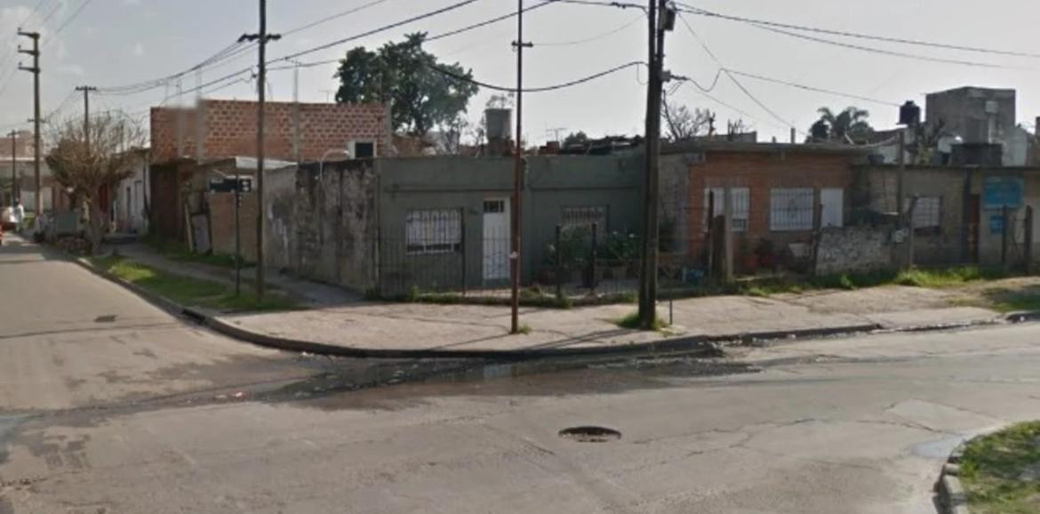 Dos delincuentes chocaron con una moto robada en Isidro Casanova y mataron a una beba de un año triste final para la familia