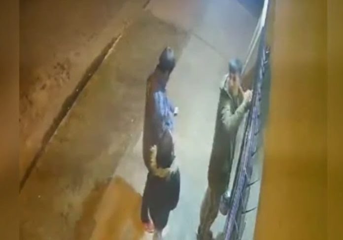 Compraba en un kiosco y le apuntaron en la cabeza delante su hija para robarle en José C Paz