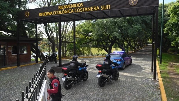 Detuvieron a un hombre acusado de abusar de una mujer en la Reserva Ecológica de la Costanera Sur