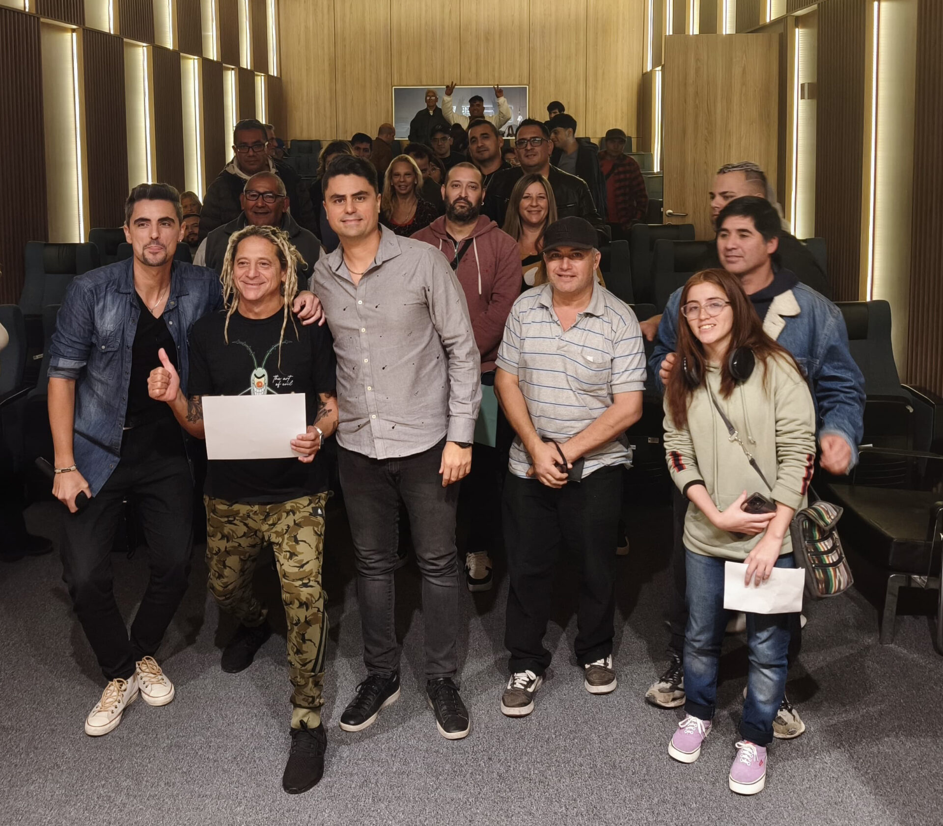 Se lanzó el Registro de Artistas Locales, con la presencia del percusionista de Los Auténticos Decadentes