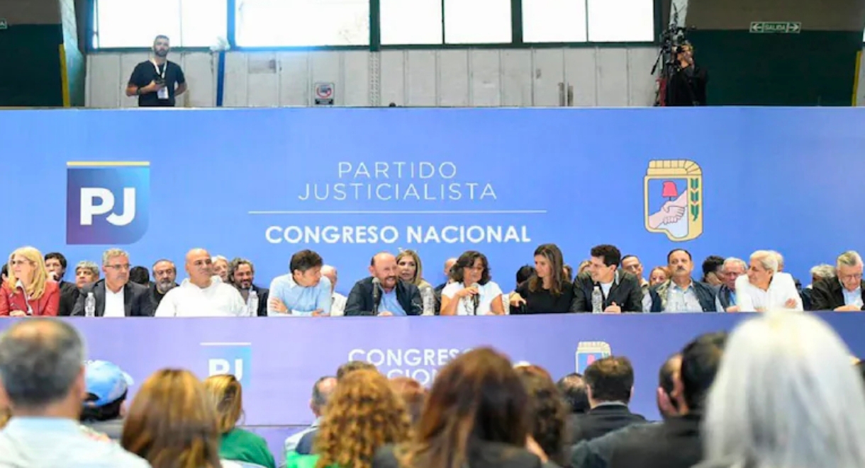 Dirigentes kirchneristas lanzaron una nueva agrupación para intentar convocar a peronistas disidentes