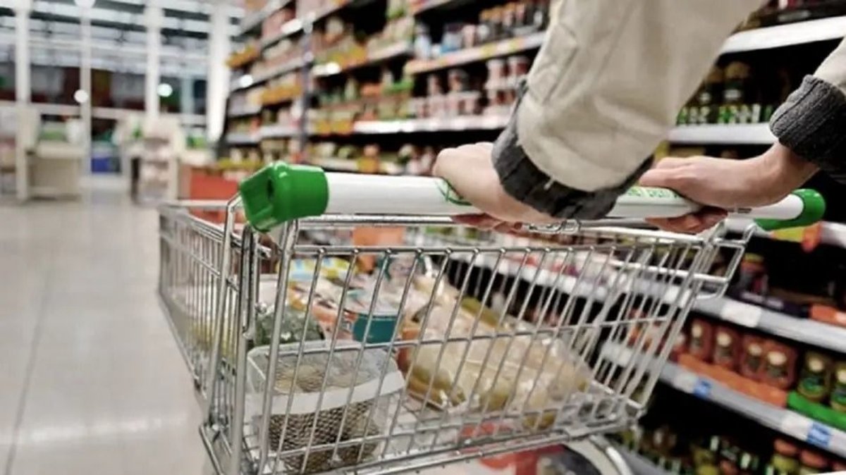 Las consultoras que releva el Banco Central estimaron 148,9% de inflación para 2023