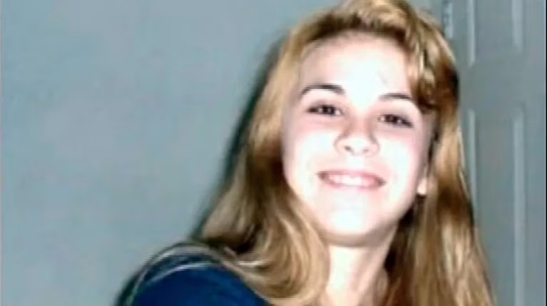 La aasesinaron el día que cumplía 19 años de una 47 puñaladas