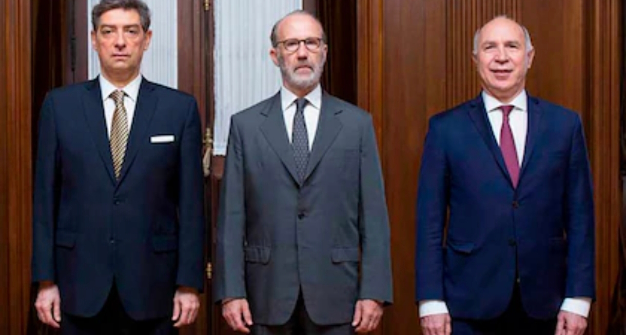 Inminente definición de la Corte Suprema sobre la condena a CFK: los tres jueces ya emitieron su voto y están reunidos en la sala de acuerdos