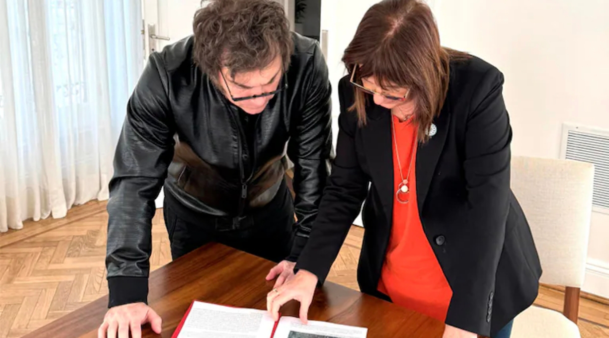 El Gobierno quiere reformar la Policía Federal: cómo es el plan para transformarla en el “FBI argentino”