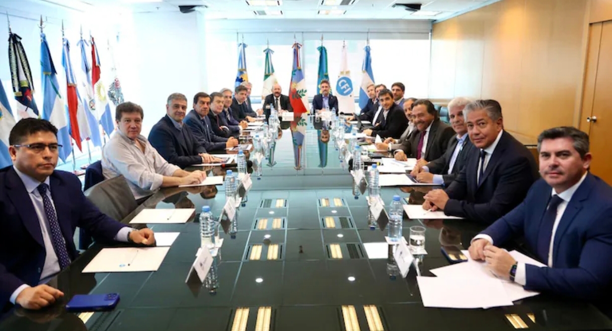 El Ejecutivo canceló una reunión clave con gobernadores para negociar sobre transferencias y coparticipación