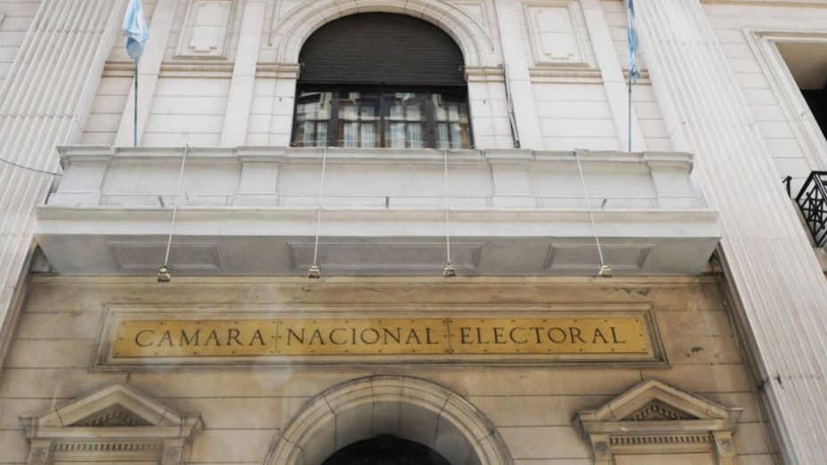 La Cámara Nacional Electoral fue notificada de la inhabilitación de Cristina Kirchner para ejercer cargos