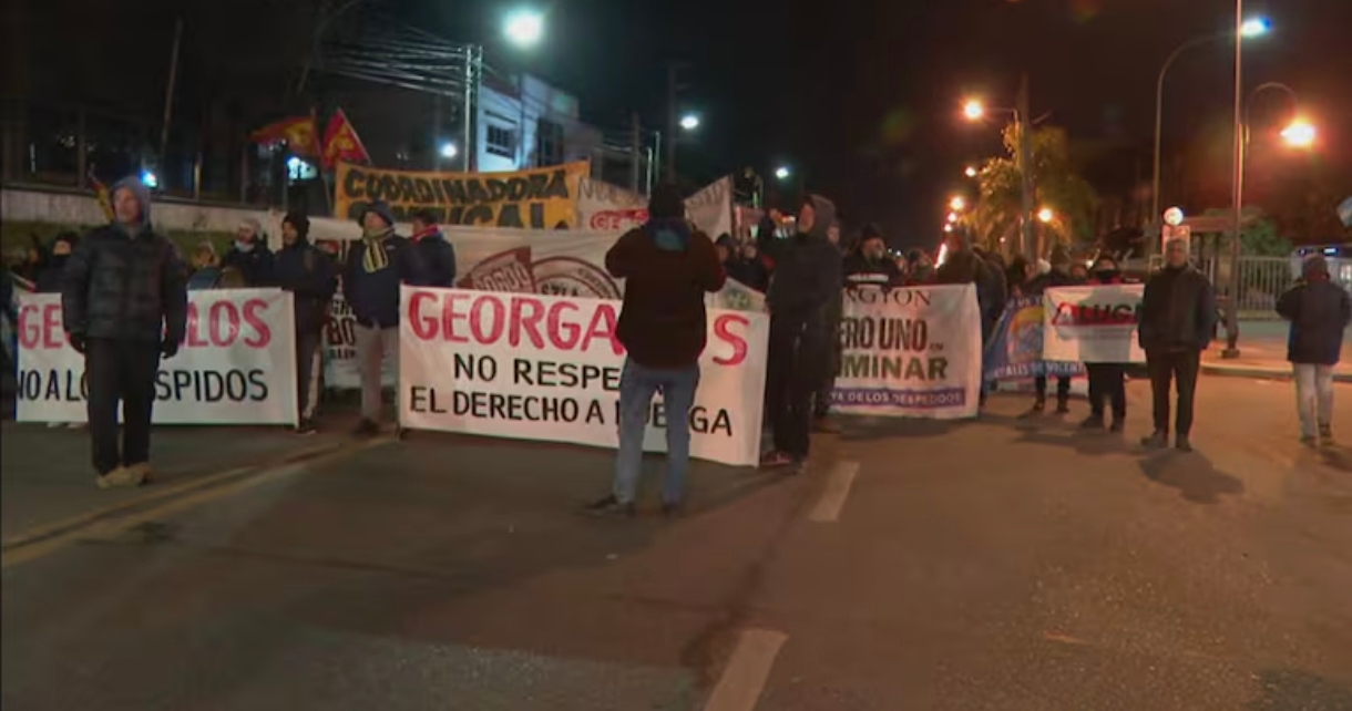 Tensión en la Panamericana: manifestantes realizan un corte y la Gendarmería interviene para desalojarlos