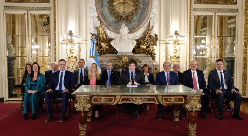 El reclamo de los gobernadores y el déficit de cuenta corriente: los frentes urgentes que presionan a Nación