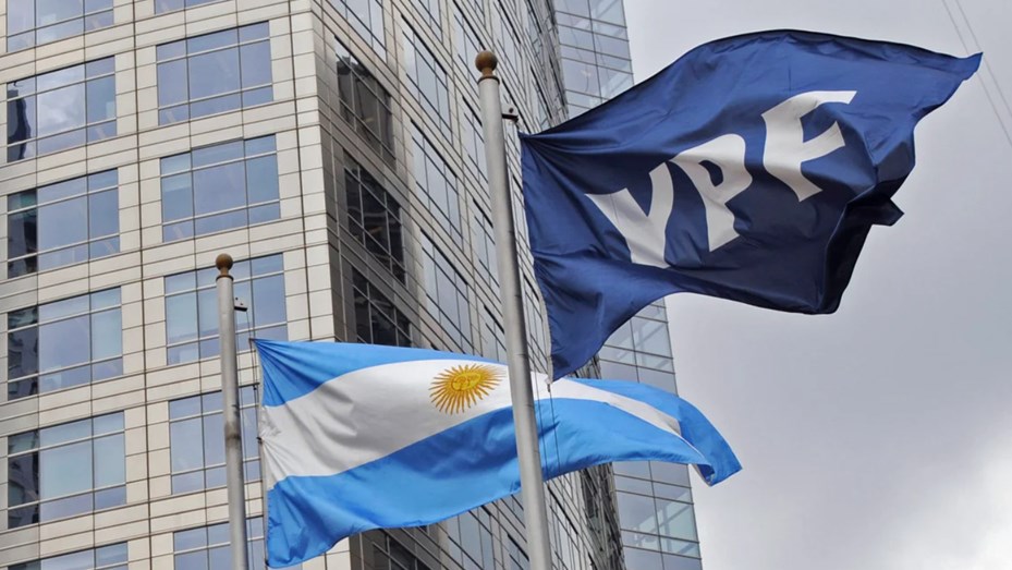 Las 10 claves del fallo que obliga a la Argentina a entregar el 51% de YPF