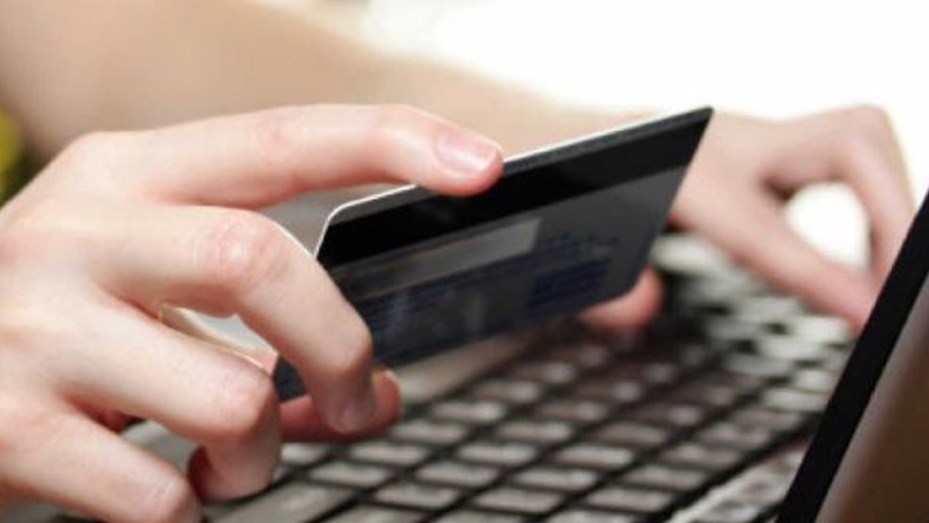 La mitad de los argentinos recurre a la tarjeta de crédito para comprar alimentos