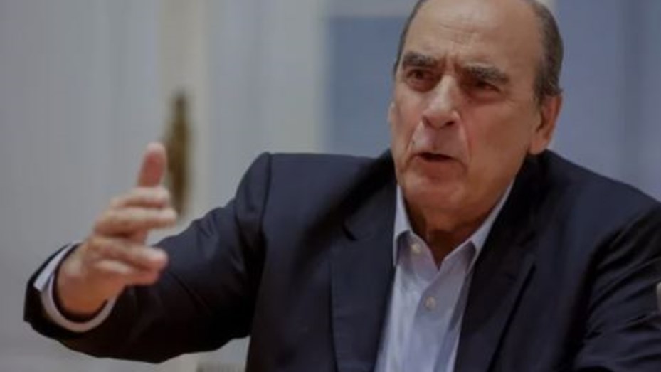 Francos felicitó a Kicillof por Whatsapp, pero desestiman que Milei lo vaya recibir