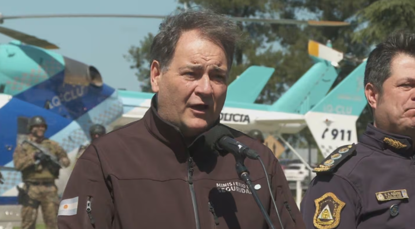 Javier Alonso afirmó que las tres chicas asesinadas “cayeron en la trampa de una banda narco”