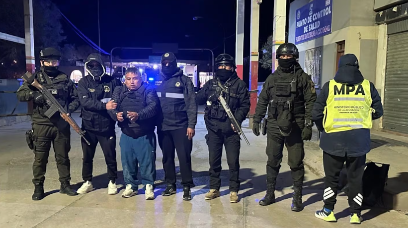 Alojaron en La Quiaca al hombre que fue detenido en Bolivia por el triple femicidio de Florencio Varela