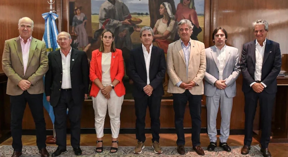 El Gobierno se reúne con la mesa de enlace en medio del malestar por el fin de las retenciones cero