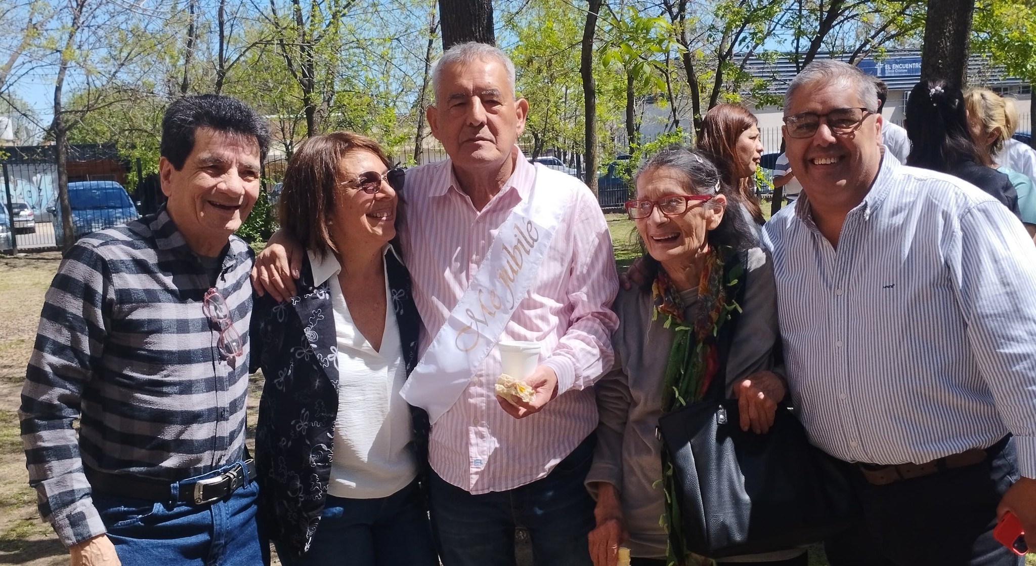Se jubiló Ramón Gerónimo Ríos después de trabajar 55 años en el Hospital de Ezeiza