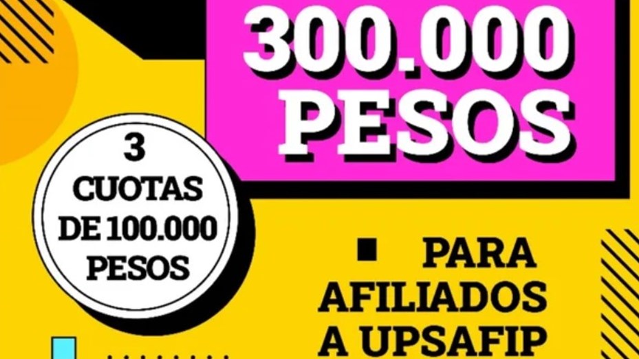 Filas de trabajadores en un gremio de ARCA para pedir un bono porque no llegan a fin de mes