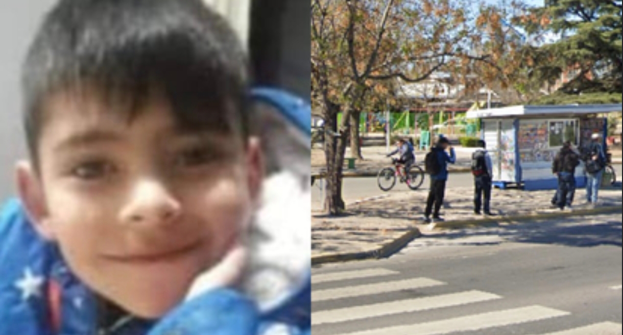 Iba a la escuela con su abuela, una moto cruzó en rojo y los atropelló: el nene de 6 años murió