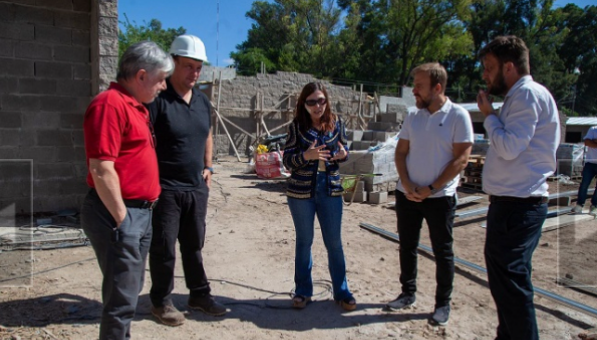 Avanza la construcción de 93 viviendas en Ezeiza