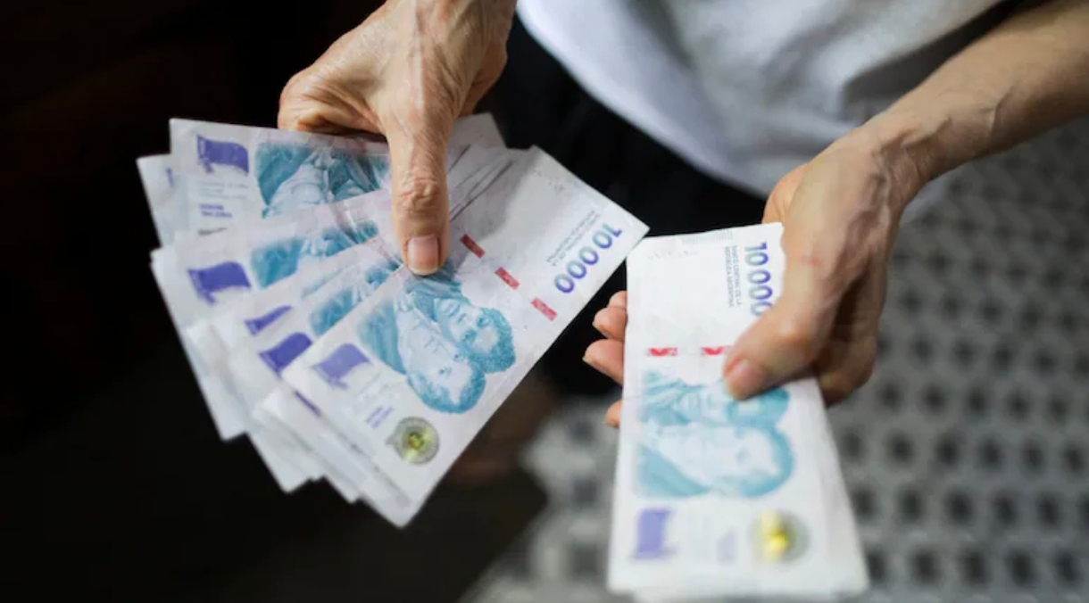 De las prepagas y los alquileres al transporte p&uacute;blico: uno por uno, todos los aumentos que llegan en enero